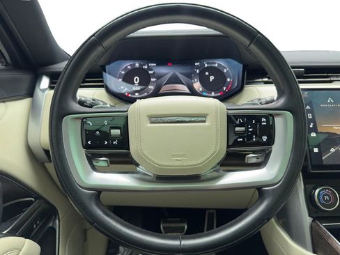 Used 2023 Land Rover Range Rover SE image 21