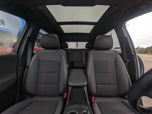 Used 2022 Chevrolet Equinox RS image 24