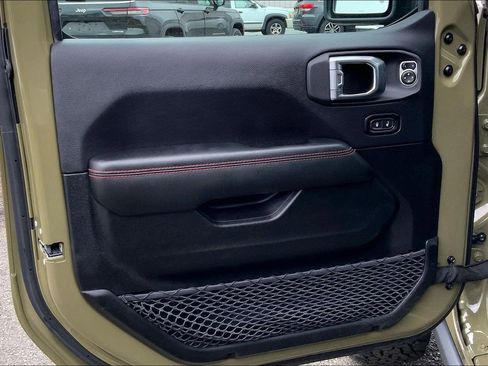 Certified 2025 Jeep Wrangler Rubicon w/ Safety Group image 20