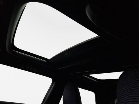 New 2026 MINI Cooper 2-Door Hardtop FWD image 12