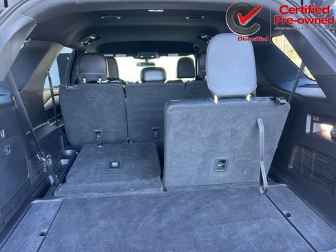 Used 2020 Ford Explorer XLT w/ Equipment Group 202A RWD image 21