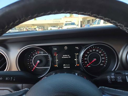 Used 2021 Jeep Wrangler Unlimited Rubicon w/ Uconnect 4C Nav & Sound Group AWD/4WD image 26