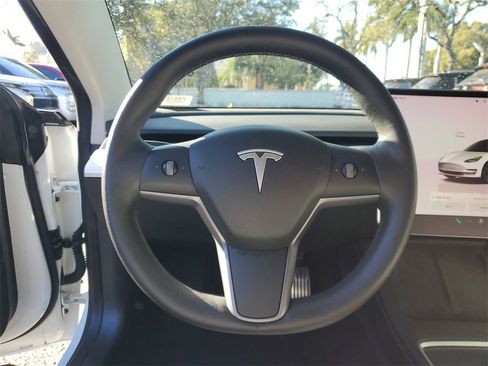 Used 2022 Tesla Model 3 Long Range image 18