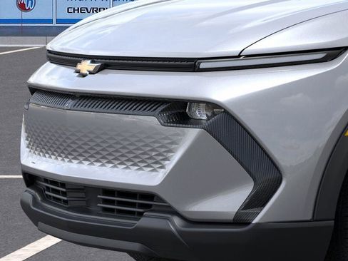 New 2026 Chevrolet Equinox EV LT image 37