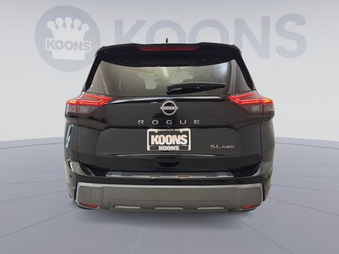 Used 2024 Nissan Rogue SL w/ SL Premium Package AWD/4WD image 10