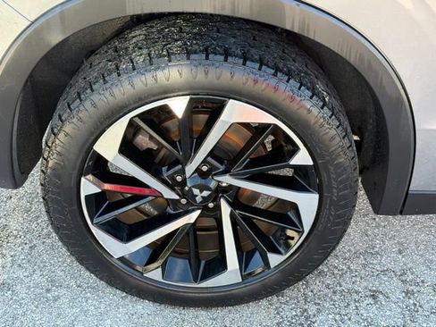 Used 2022 Mitsubishi Outlander SE FWD image 10