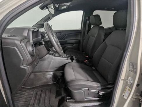 Used 2023 Chevrolet Colorado W/T RWD image 14