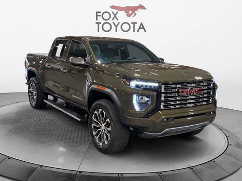 Used 2023 GMC Canyon Denali AWD/4WD image 8