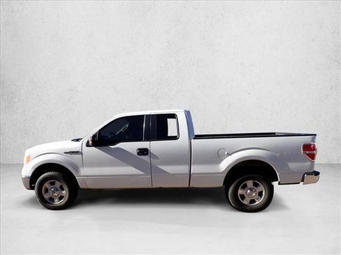 Used 2014 Ford F150 XLT w/ Equipment Group 301A Mid image 2
