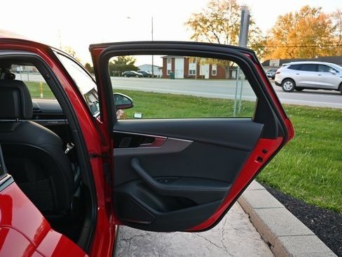 Used 2022 Audi A4 2.0T Premium Plus image 20