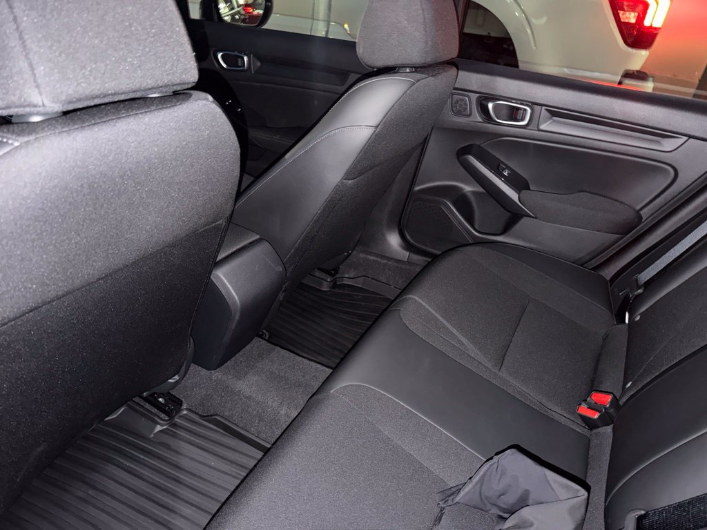 Used 2024 Honda Civic Sport image 11