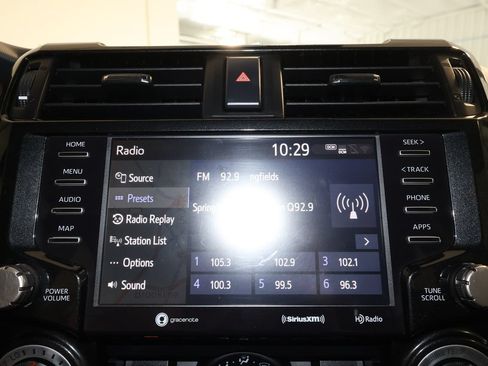 Used 2020 Toyota 4Runner TRD Off-Road Premium w/ Moonroof Package AWD/4WD image 12