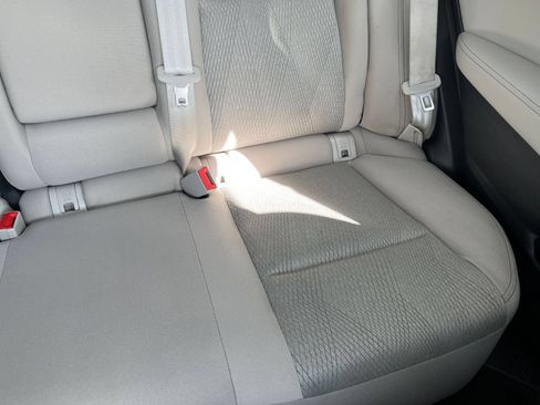Used 2025 Nissan Rogue SV AWD/4WD image 34