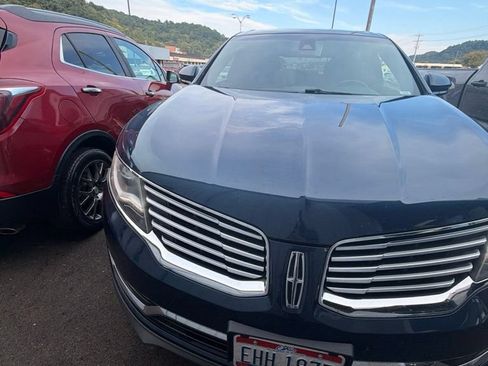 Used 2017 Lincoln MKX Reserve w/ Lincoln MKX Climate Package AWD/4WD image 3