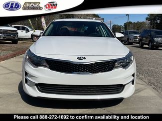 Used 2018 Kia Optima LX w/ 17" Alloy Wheels Package video 2