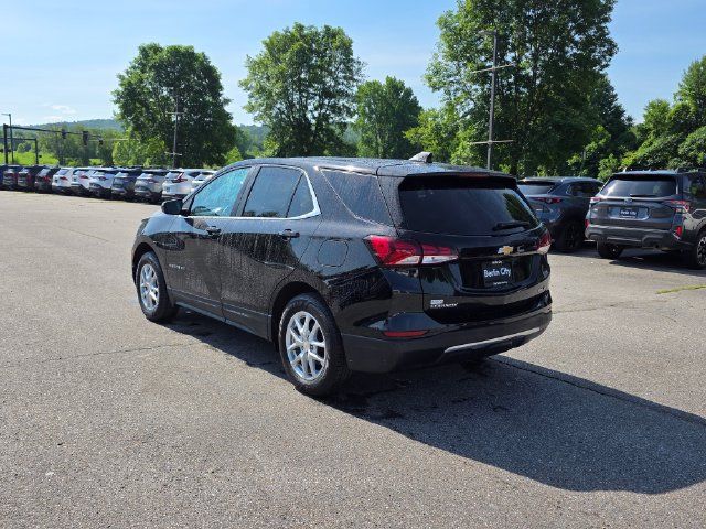 Used 2022 Chevrolet Equinox LT AWD/4WD image 6