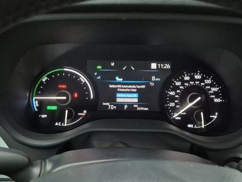 Certified 2026 Toyota Sienna XLE AWD/4WD image 11