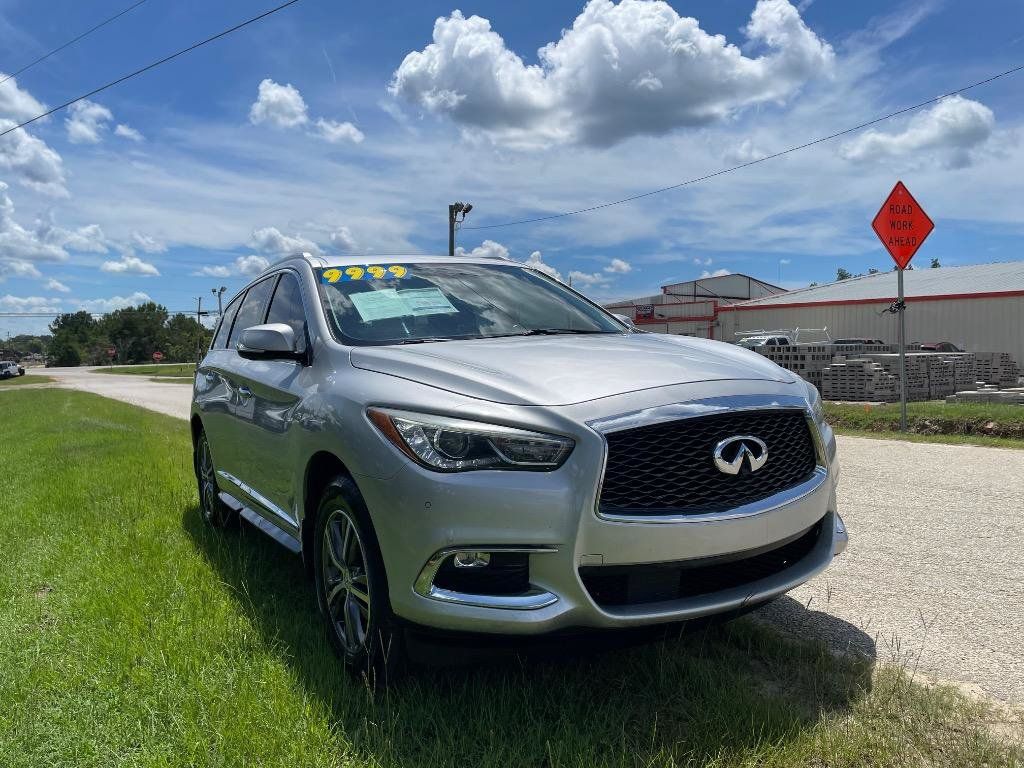 Used 2018 INFINITI QX60 FWD w/ Premium Plus Package image 3