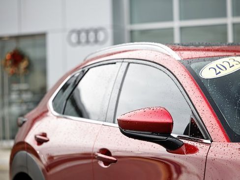 Used 2023 MAZDA CX-30 AWD 2.5 S w/ Premium Package image 3