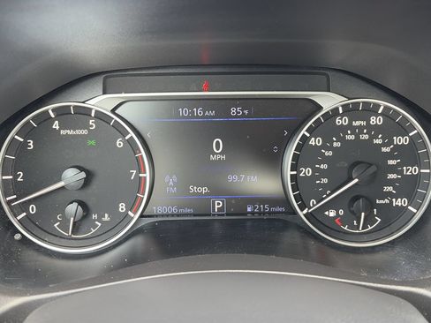Certified 2025 Nissan Altima 2.5 SR w/ SR Premium Package FWD image 16