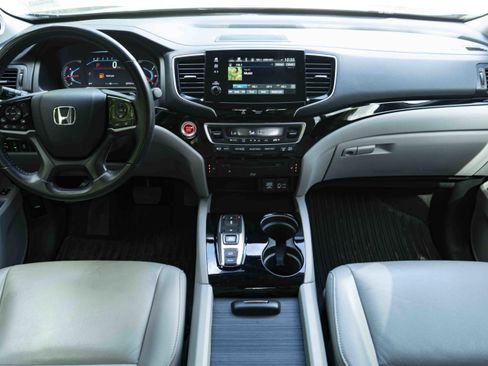 Used 2019 Honda Pilot Touring image 27