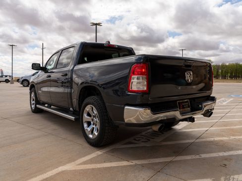 Used 2021 RAM 1500 Big Horn RWD image 5
