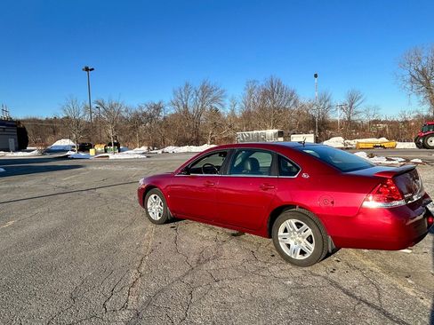 Used 2008 Chevrolet Impala LT image 2