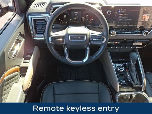 Used 2024 GMC Canyon Denali w/ LPO, Denali Black Edition image 16