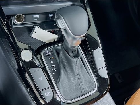 New 2025 Kia Soul EX image 17