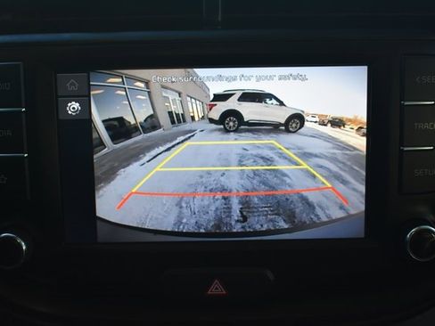 Used 2023 Kia Soul LX image 23