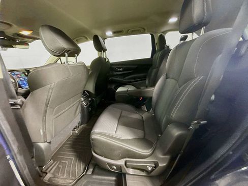 Used 2024 Subaru Ascent Premium w/ Convenience Package AWD/4WD image 23
