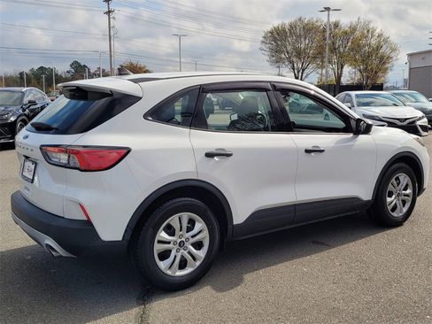 Used 2021 Ford Escape S image 3