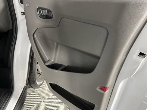 Used 2023 Ford Transit 350 XLT image 33