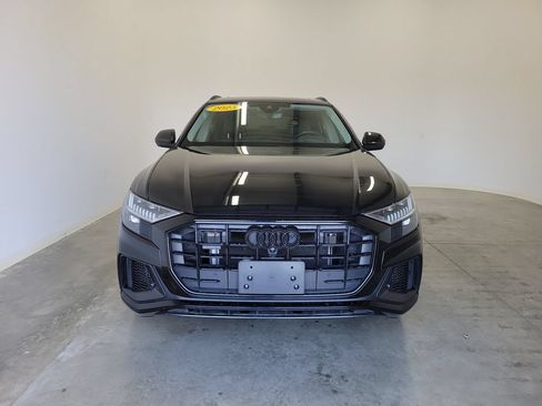 Used 2023 Audi Q8 Prestige AWD/4WD image 2
