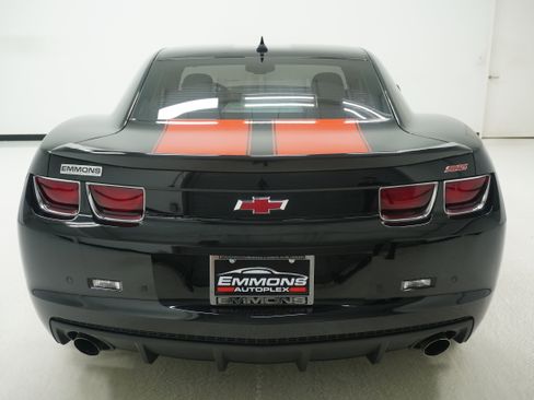 Used 2011 Chevrolet Camaro SS w/ RS Package RWD image 5