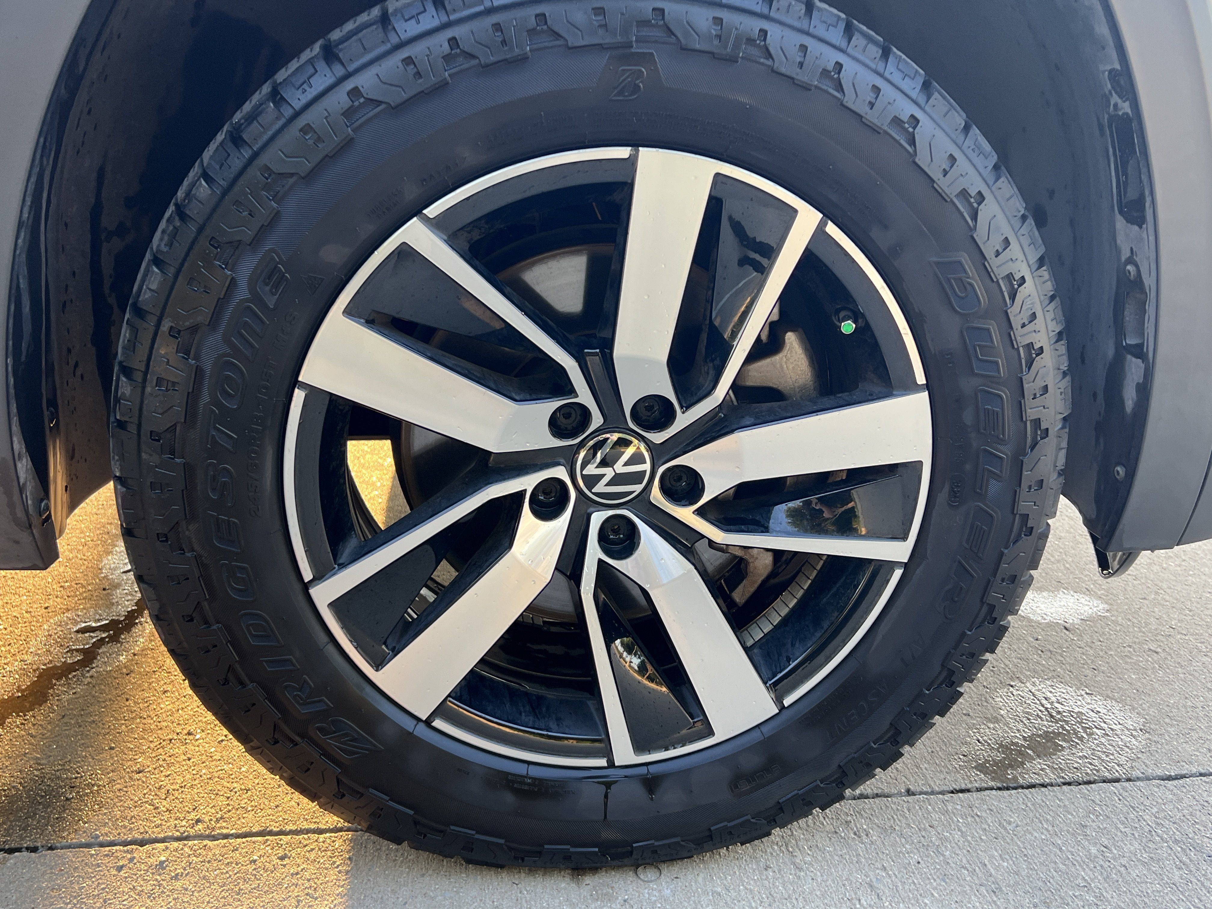 Used 2022 Volkswagen Atlas SE FWD image 11