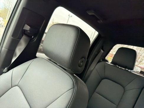 Used 2024 Chevrolet Colorado LT w/ LT Convenience Package III image 17