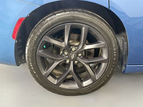 Used 2021 Dodge Charger SXT w/ Blacktop Package image 33