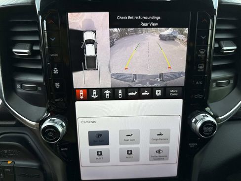 Used 2024 RAM 3500 Laramie w/ Night Edition image 34