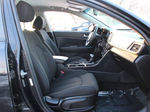 Used 2018 Kia Optima LX image 35