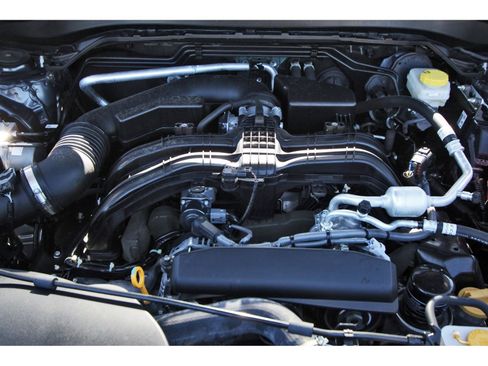 Used 2025 Subaru Forester Sport image 33