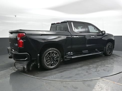 Used 2021 Chevrolet Silverado 1500 High Country image 2
