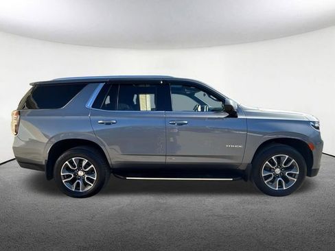Used 2021 Chevrolet Tahoe LT AWD/4WD image 17