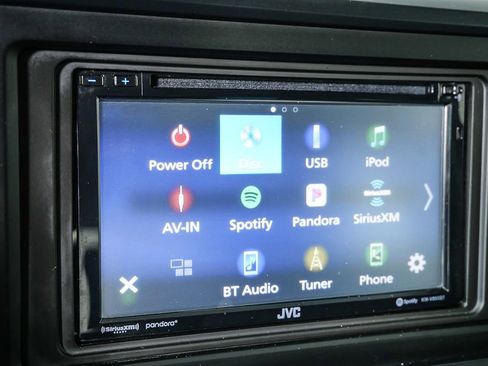 Used 2017 Toyota Tacoma SR image 12