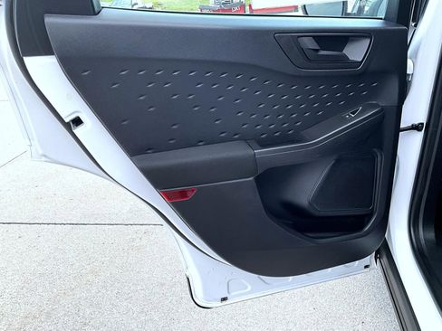 Used 2020 Ford Escape S FWD image 21