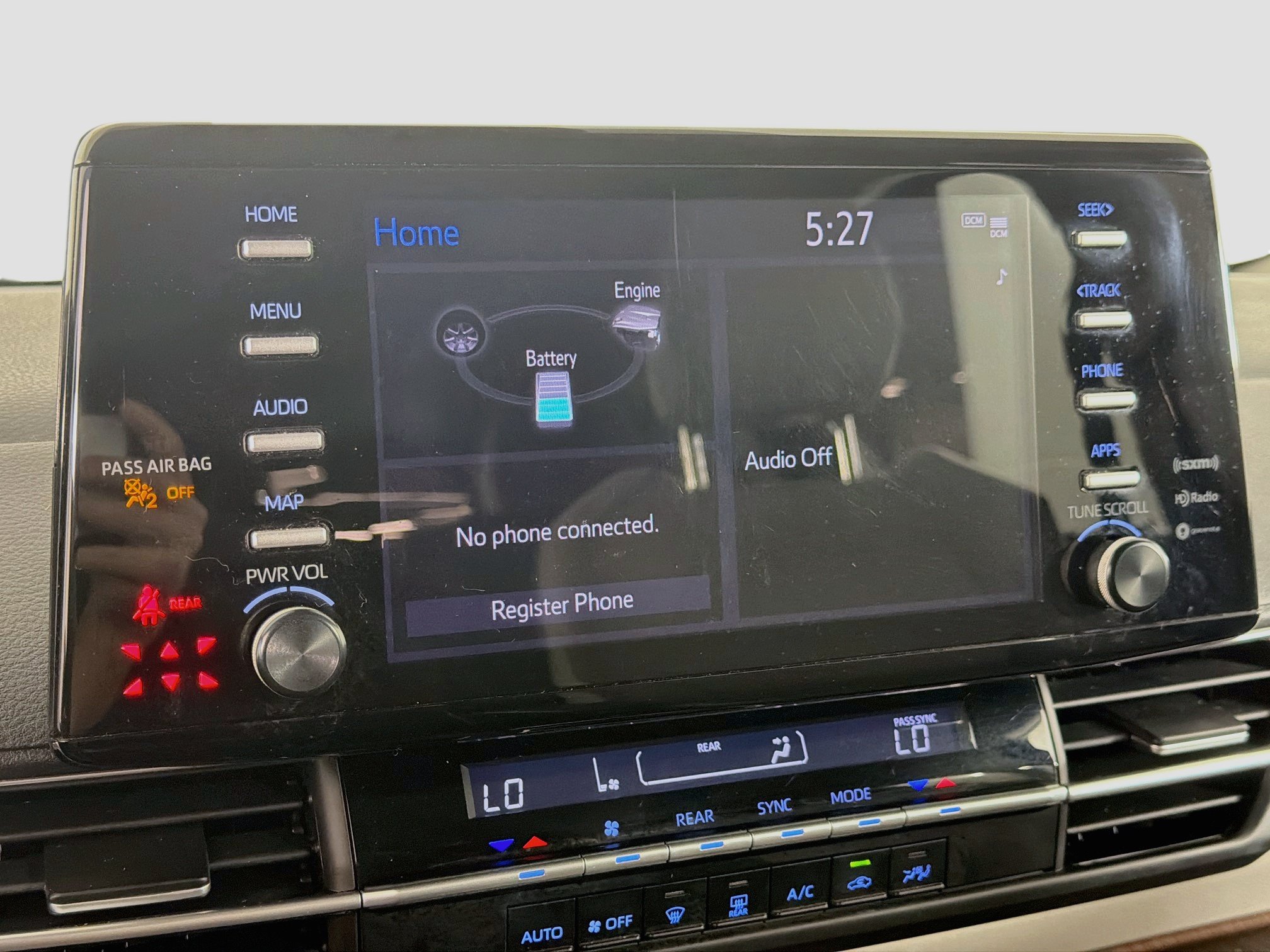 Used 2022 Toyota Sienna LE w/ LE Plus Package FWD image 21