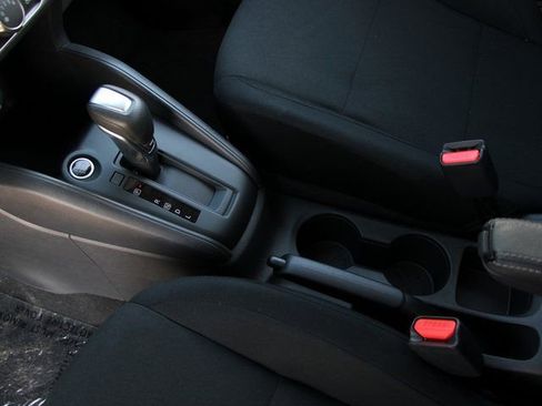 New 2025 Nissan Kicks Play S image 20