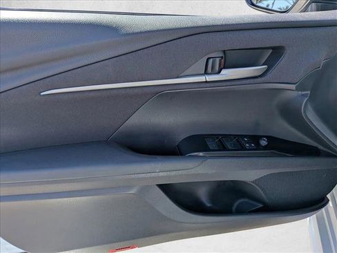 Used 2025 Toyota Camry LE FWD image 10