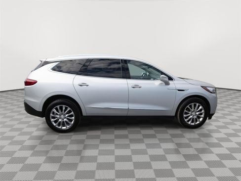 Used 2019 Buick Enclave Essence w/ Trailering Package, 5000 lbs. image 4
