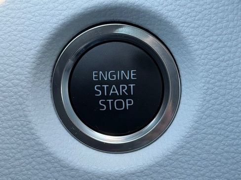 Used 2025 Toyota Corolla SE FWD image 36
